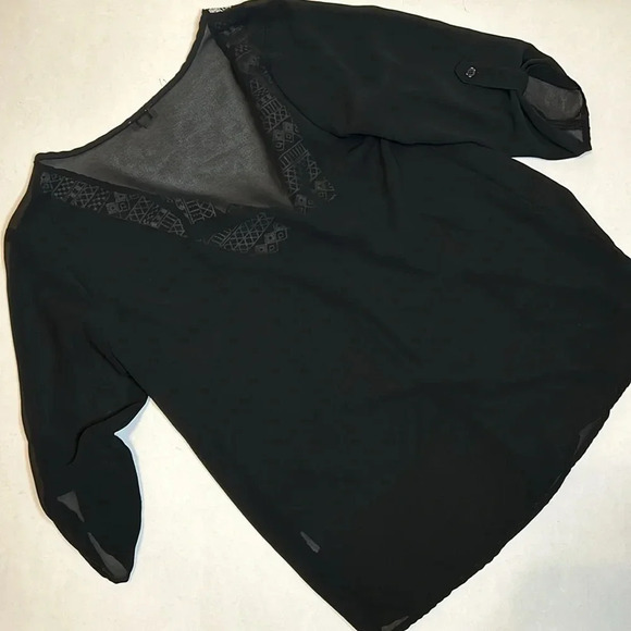 Black & White Blouse with Embroidery | Black & White Blouse | Embroidered - Picture 8 of 8